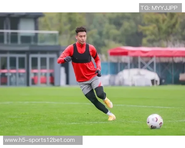 海港队将于明年1月中旬集中训练并对球员合同进行全面评估 海港队将于明年1月中旬集中训练并对球员合同进行全面评估